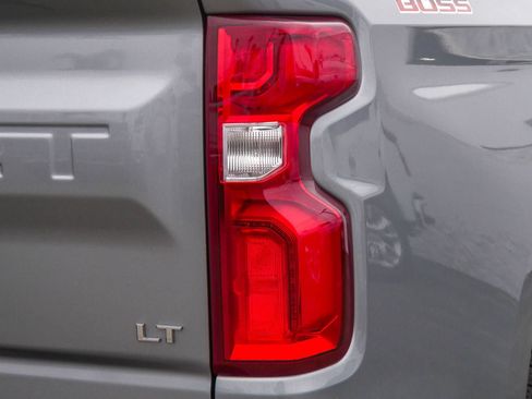 Used 2023 Chevrolet Silverado 1500 LT Trail Boss w/ Convenience Package II AWD/4WD image 10