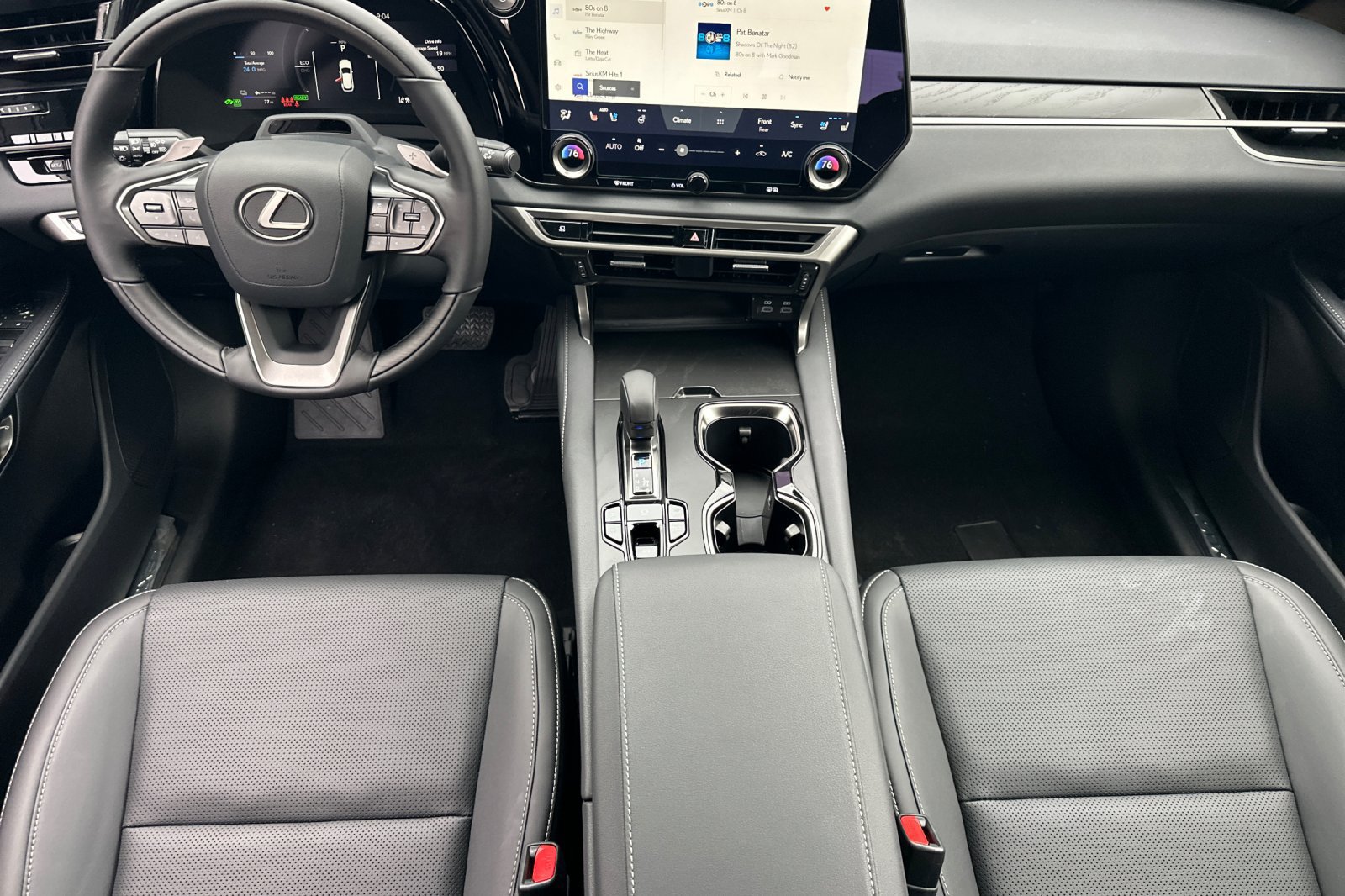 New 2026 Lexus RX 450h AWD w/ Convenience Package image 10
