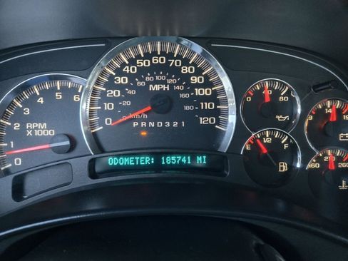 Used 2005 Chevrolet Silverado 1500 LS w/ Light Duty Power Package image 14