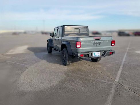 New 2026 Jeep Gladiator Sport image 9