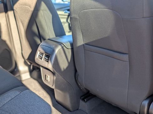 Certified 2022 Chevrolet Equinox LT image 40