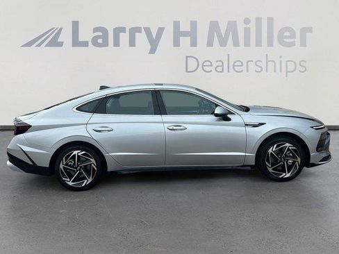 New 2026 Hyundai Sonata SEL FWD image 6