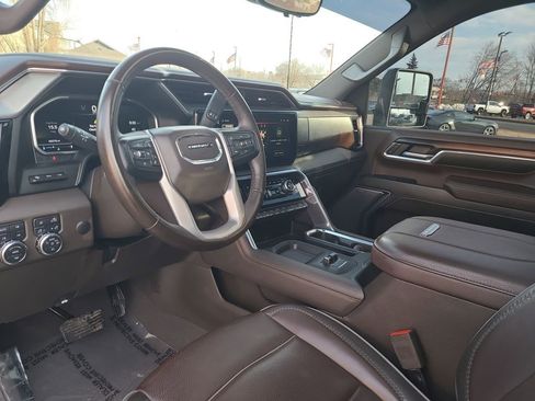 Used 2024 GMC Sierra 2500 Denali w/ Denali Reserve Package image 25