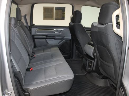 Used 2020 RAM 1500 Big Horn AWD/4WD image 29