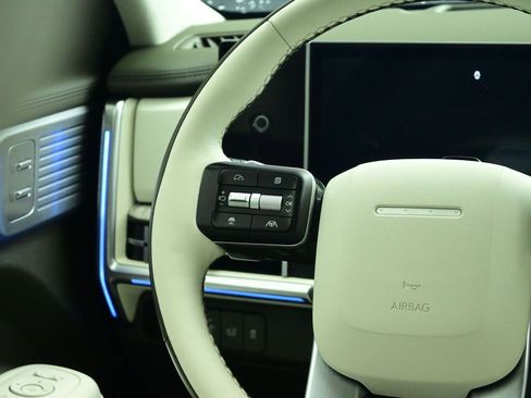 Used 2025 Hyundai Santa Fe Calligraphy image 42