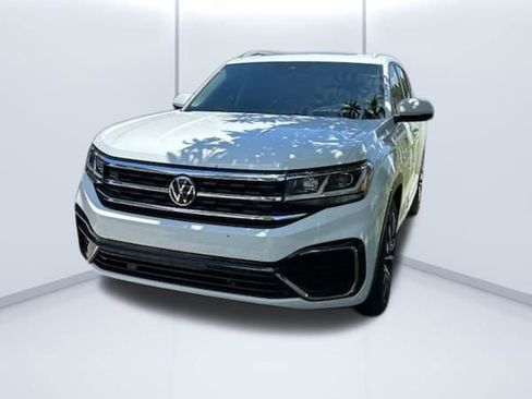 Used 2021 Volkswagen Atlas SEL R-Line FWD image 2
