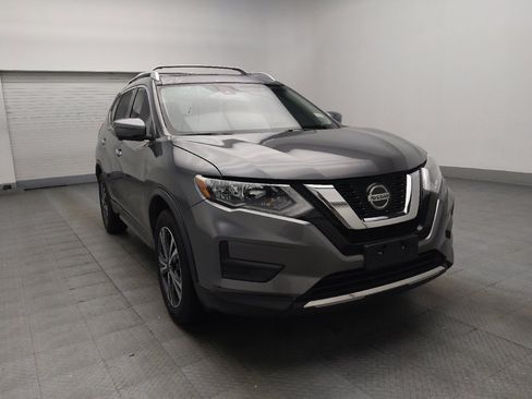 Used 2019 Nissan Rogue SV w/ Sun & Sound Touring Package AWD/4WD image 13