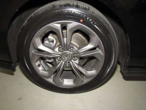 Certified 2024 Honda Accord EX image 26