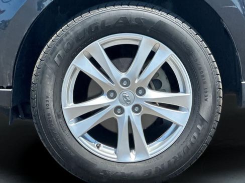 Used 2010 Hyundai Santa Fe SE AWD/4WD image 28