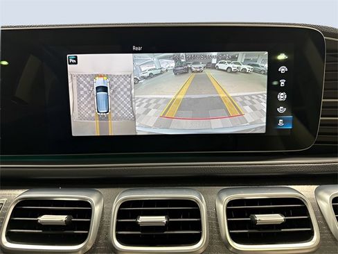 Used 2023 Mercedes-Benz GLE 450 4MATIC image 25