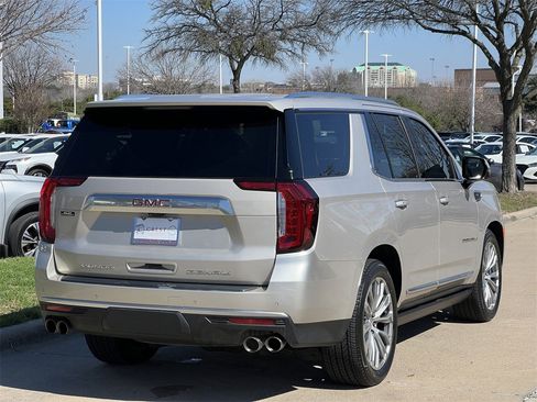 Used 2021 GMC Yukon Denali w/ Denali Ultimate Package image 4