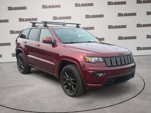 Used 2021 Jeep Grand Cherokee Laredo X AWD/4WD image 7