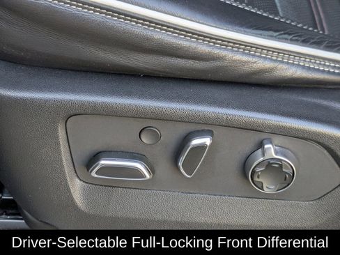 Used 2022 GMC Sierra 1500 AT4X image 29