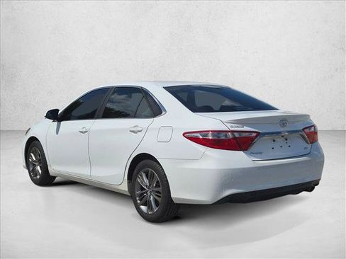 Used 2016 Toyota Camry SE FWD image 8