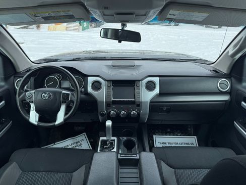 Used 2016 Toyota Tundra SR5 image 20