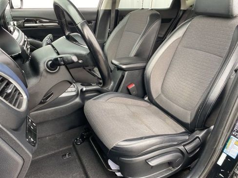 Used 2021 Kia Seltos S image 14