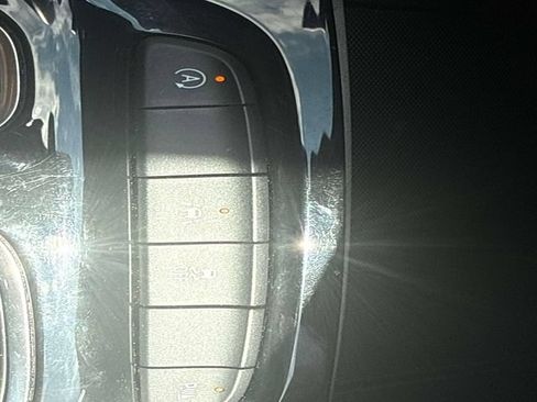 Used 2022 Buick Envision Preferred FWD image 26
