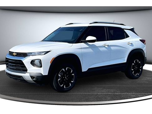 Used 2023 Chevrolet TrailBlazer LT w/ Convenience Package AWD/4WD image 15