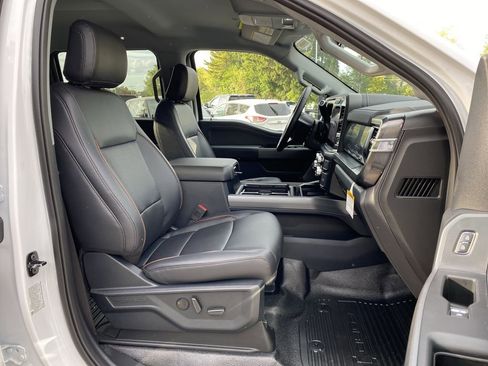 New 2026 Ford F250 Lariat w/ FX4 Off-Road Package image 41