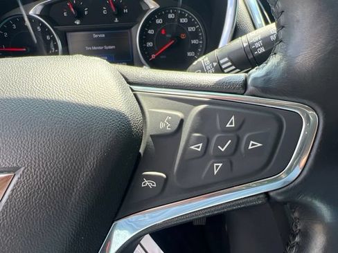 Used 2020 Chevrolet Equinox LT AWD/4WD image 26