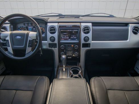 Used 2014 Ford F150 Platinum image 37