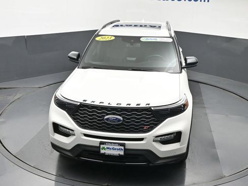 Used 2023 Ford Explorer ST w/ Equipment Group 401A AWD/4WD image 28