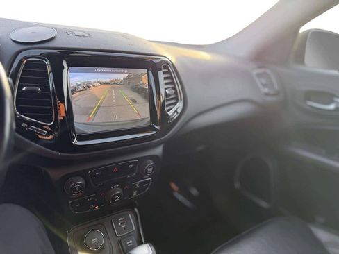 Used 2020 Jeep Compass Limited AWD/4WD image 20