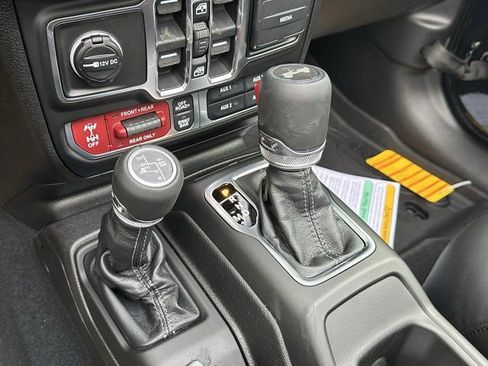 New 2026 Jeep Wrangler Unlimited Rubicon image 33