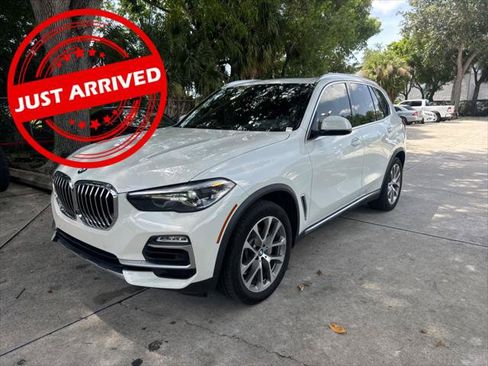 Used 2019 BMW X5 xDrive40i w/ Premium Package 2 AWD/4WD image 1