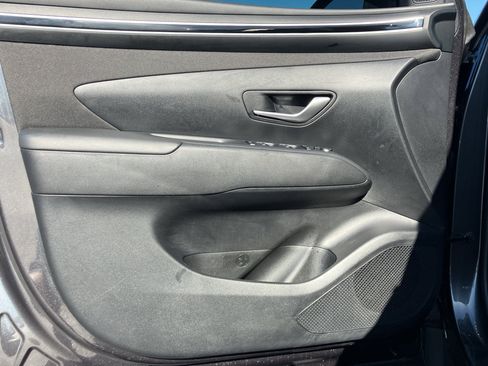 Used 2023 Hyundai Tucson SEL w/ Convenience Package image 13