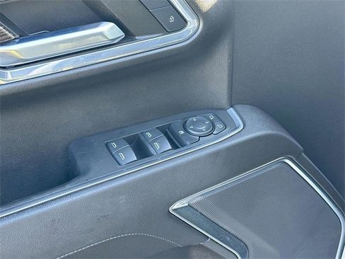 Used 2023 Chevrolet Silverado 1500 LT image 15