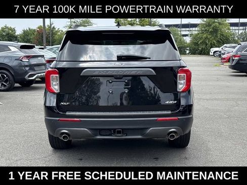Used 2023 Ford Explorer XLT w/ Equipment Group 202A AWD/4WD image 3