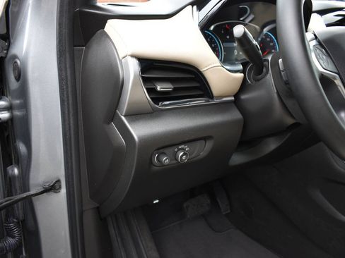 Used 2023 Chevrolet Traverse LT w/ LPO, Cargo Package AWD/4WD image 21