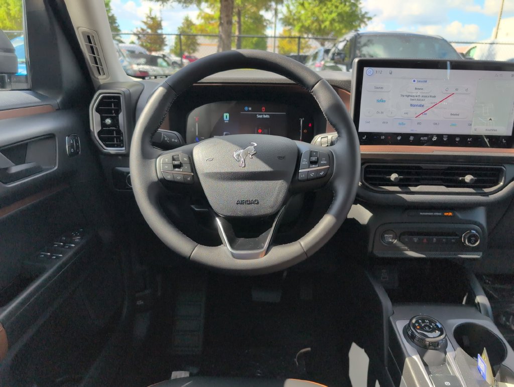 New 2026 Ford Bronco Sport Outer Banks w/ Outer Banks Tech Package+ AWD/4WD image 20