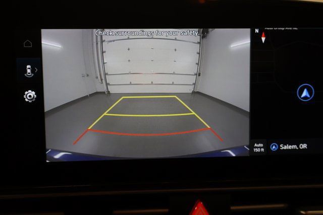 Used 2025 Hyundai Elantra SEL FWD image 25