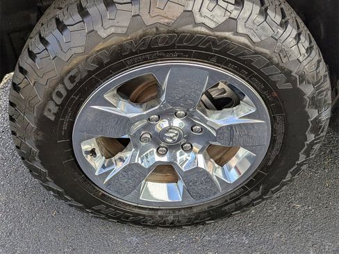 Used 2021 RAM 1500 Big Horn image 29