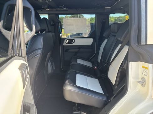 New 2026 Ford Bronco Outer Banks AWD/4WD image 29
