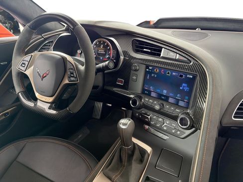 Used 2019 Chevrolet Corvette ZR1 RWD image 21