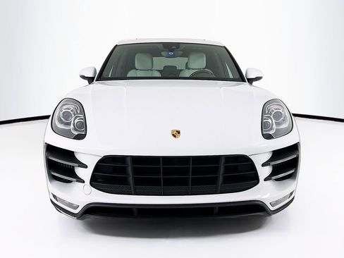 Certified 2016 Porsche Macan Turbo image 10