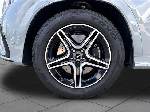 Used 2024 Mercedes-Benz GLE 350 4MATIC image 11