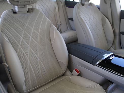 Certified 2023 Mercedes-Benz EQS 450+ Sedan image 24