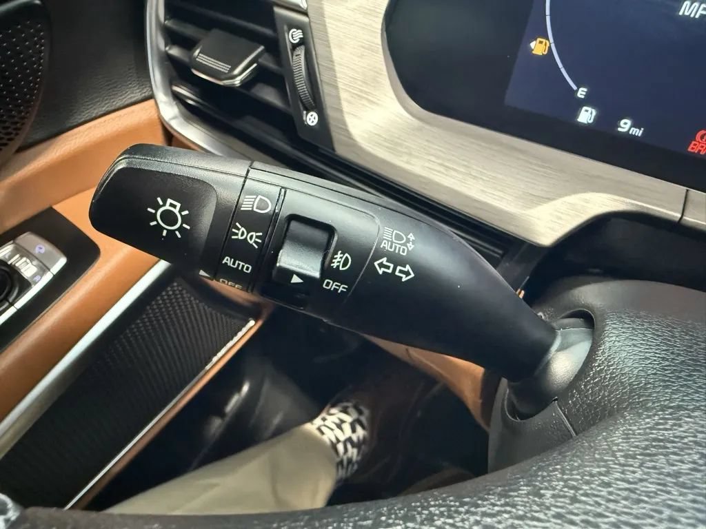 Used 2024 Kia Telluride SX Prestige X-Pro AWD/4WD image 16