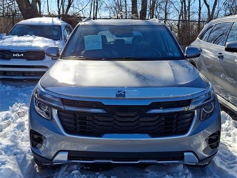 New 2026 Kia Seltos S image 2