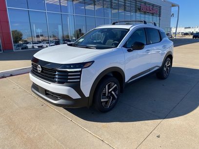 New 2026 Nissan Kicks SV w/ SV Premium Package