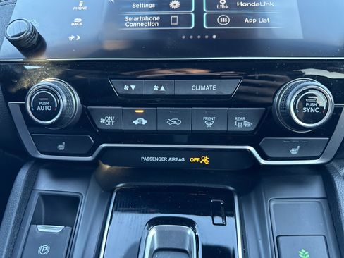 Used 2018 Honda CR-V Touring image 28