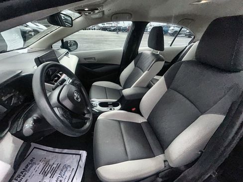 Used 2024 Toyota Corolla LE image 15