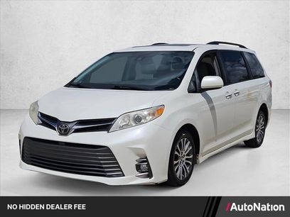 Used 2018 Toyota Sienna XLE