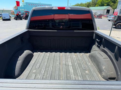 Used 2018 Ford F150 Lariat AWD/4WD image 5