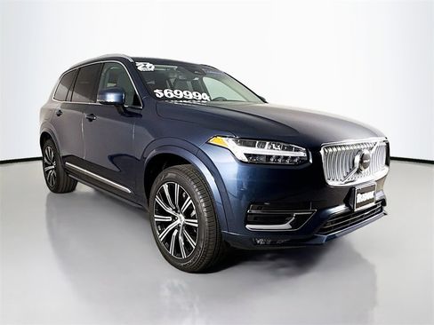 Certified 2025 Volvo XC90 B6 Core image 1