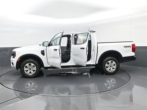 Used 2024 Ford Ranger XL image 29